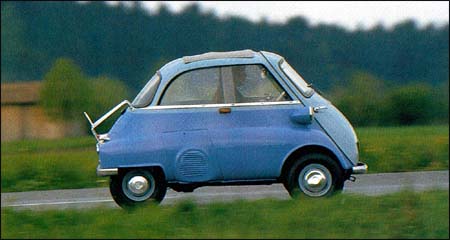 FIGHT!! BMW Isetta or Bond Bug | Retro Rides FIGHT!! BMW Isetta or Bond Bug | Retro Rides